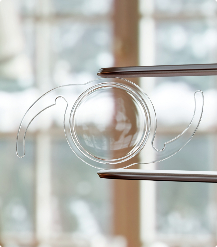 Bladeless Cataract Surgery